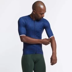 Navy Luna Floral SE Men's Jersey -Pro Fit Shop 0034 mens luna floral se jersey navy front 2000x a30b168e e736 4635 adca e41a52912c0a