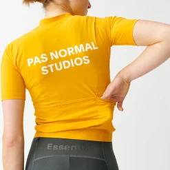 Bright Yellow Essential Women's Jersey -Pro Fit Shop 20220210 PNS ESSENTIAL22 1228