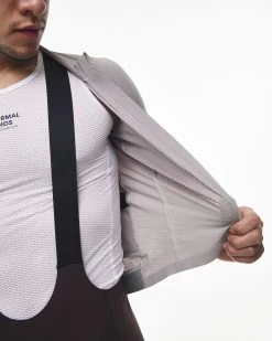 Men's Escapism Light Jersey - Light Grey -Pro Fit Shop 20230208 PNS ESCAPISM 0700 pdp page