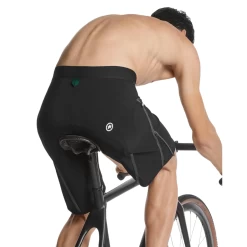 Assos Black MILLE GTC ZEPPELIN Men's Cargo Shorts C2 -Pro Fit Shop 4 a41fe4e3 8d1f 4c03 a35a 59a49bd2d5c3