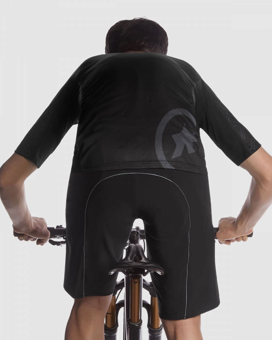 Assos Black Trail SS Men's Jersey 8 Assos Black Trail SS Men's Jersey - Image 6