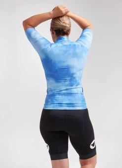 Blue Acid Essentials TOUR Women's Jersey -Pro Fit Shop C Back 20.09.02 TOUR F JERSEY BLUE 0047