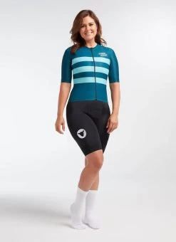 Classics Storm Green WMN LuxLite Women's Jersey 7 Classics Storm Green WMN LuxLite Women's Jersey -Pro Fit Shop H 20.12.11 BSC WMN CLASSICS JERSEY TEAL 0015