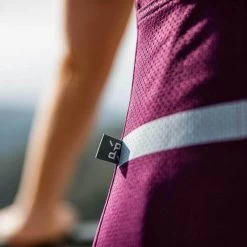 Deep Purple Laser Domestique Women's Jersey -Pro Fit Shop PelotonDeParis Laser DeepPurple Domestique Women CyclingJersey Detail5 VeloVeloSingapore