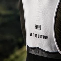 Black Recon Men's Bib -Pro Fit Shop PelotonDeParis Recon Black Men CyclingBib Detail2 VeloVeloSingapore