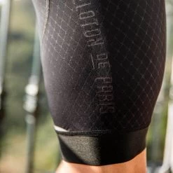 Black Sprinteur Men's Bib -Pro Fit Shop PelotonDeParis Sprinteur Black Men CyclingBib Detail2 VeloVeloSingapore