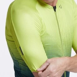 Citron Halftone Ultralight Men's Jersey -Pro Fit Shop mens halftone jersey citron side detail 2000x 151b6b25 dad1 4751 a0bc 95788b55041f