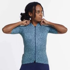 Navy Mint Flora Ultralight Women's Jersey 11 Navy Mint Flora Ultralight Women's Jersey -Pro Fit Shop womens flora ultralight jersey mint front 2 1200x 08c1a636 1aa7 4704 8a58 3c3650bef4dc